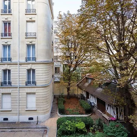 Apartment Cmg Courcelles Ii *